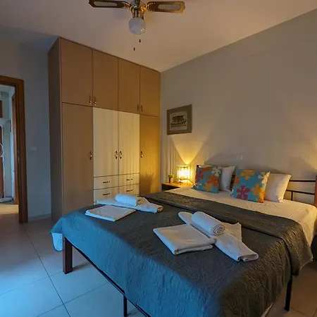 New Sea & Sun House *